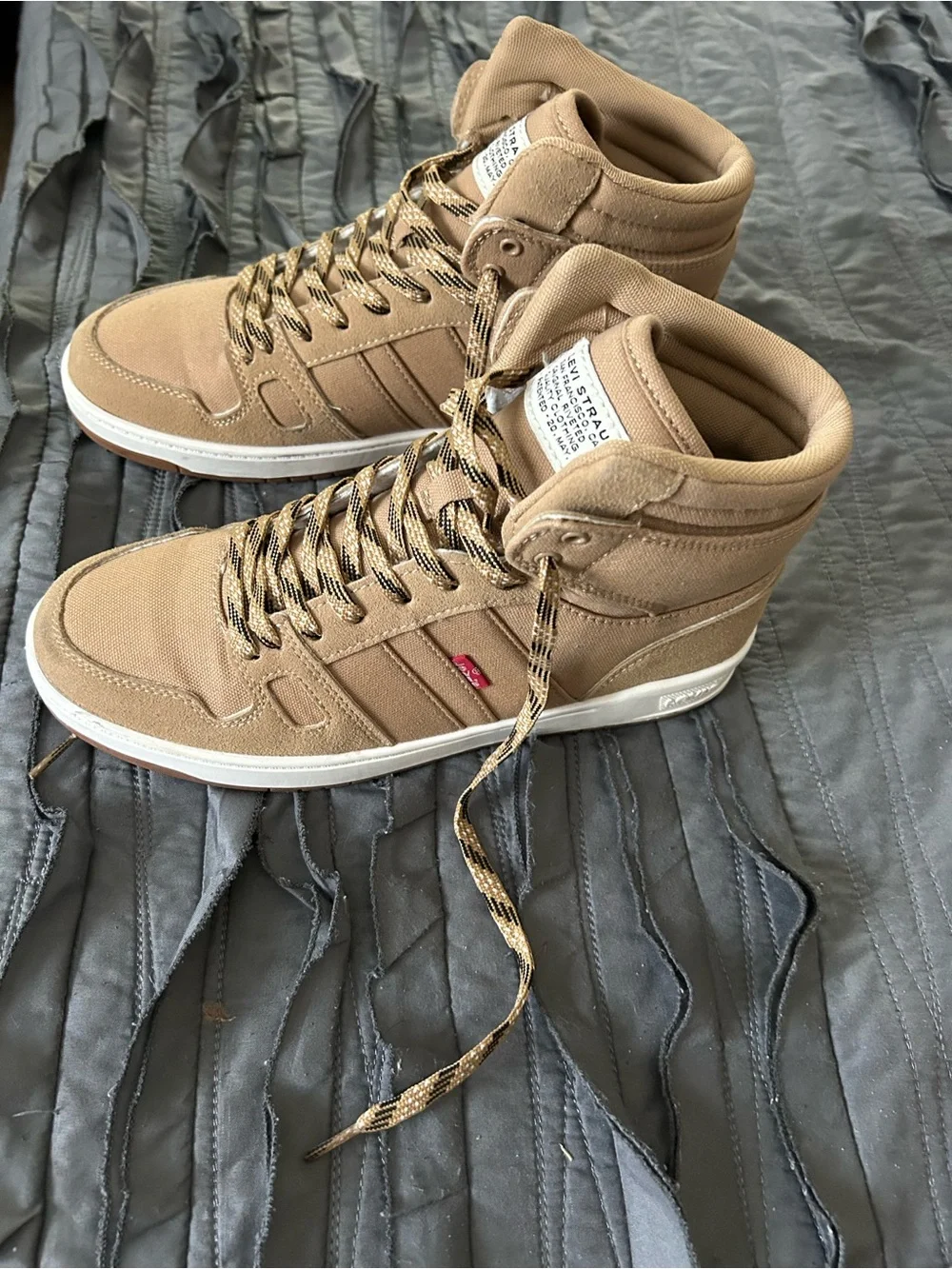 Levi's Men's Tan High-Top Sneakers with Black-Patterned Laces